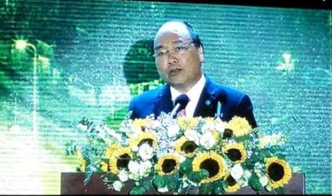 Thủ tướng Nguyễn Xuân Phúc: Hà Nội cần đẩy nhanh triển khai dự án thành phố thông minh