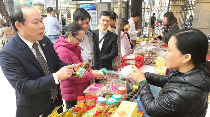 Tổ chức hội chợ nông sản Tết Kỷ Hợi