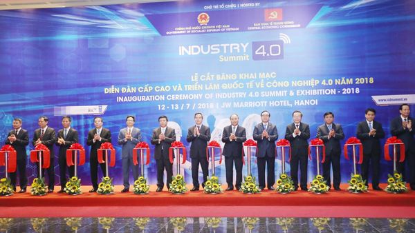 Diễn đàn cấp cao và triển lãm quốc tế về Công nghiệp 4.0
