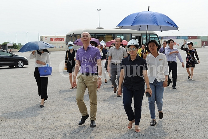 Ngành logistics Việt Nam: “Miếng bánh” hấp dẫn nhà đầu tư
