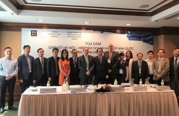 Tọa đàm xúc tiến đầu tư, thương mại, du lịch Hà Nội tại Anh