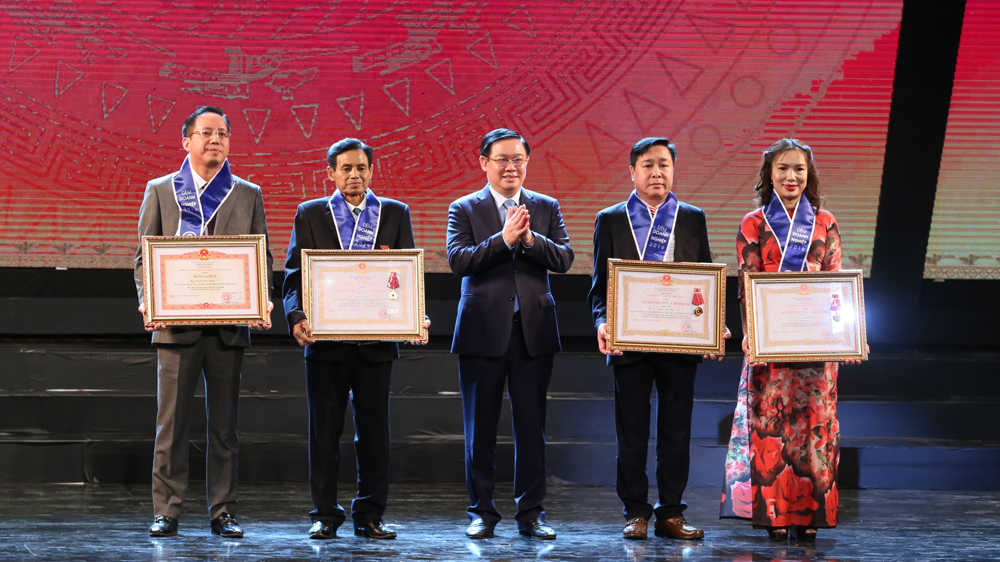Hà Nội: Tôn vinh doanh nghiệp, doanh nhân Thủ đô 