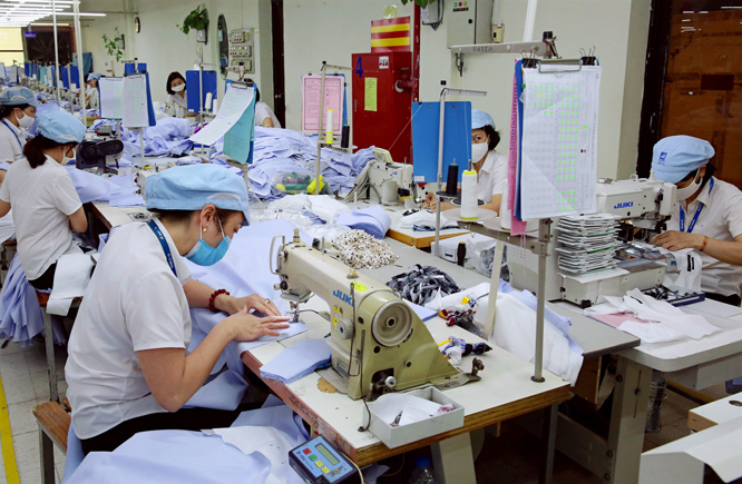 Cộng đồng doanh nghiệp ứng phó dịch Covid-19: Khó khăn, thách thức vẫn ở phía trước